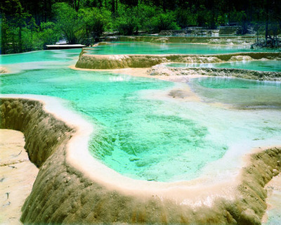 便捷出游新选择 国内旅游与出境游一站式服务——中国和平国旅双井门市部